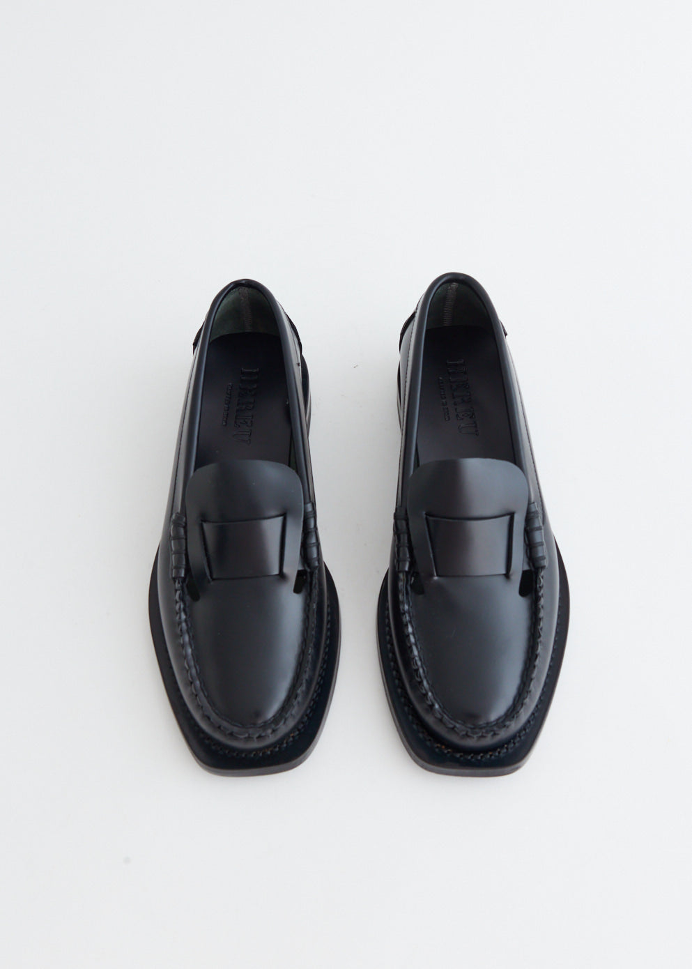 Sineu Interlace Detail Loafers